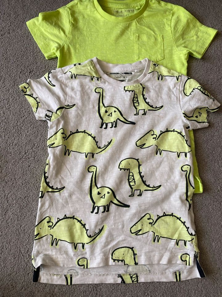 Next T-Shirt Affe Äffchen Dino Neon Stern 116 in Nürnberg (Mittelfr)