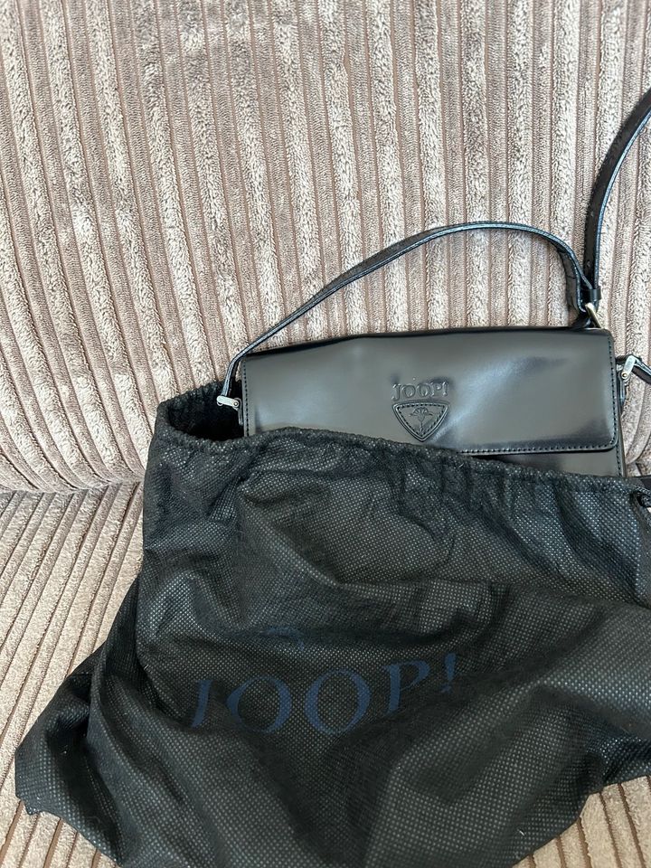 Hochwertige Joop Tasche schwarz Leder Lackleder in Bochum