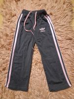 Schöne Adidas Mädchen Sporthose 116 Schleswig-Holstein - Kellinghusen Vorschau