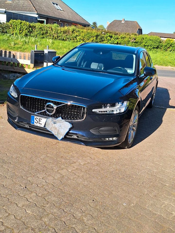 Volvo v90 AWD in Seedorf