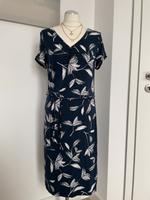 Bonita Kleid dunkelblau Gr. M 38/40 Hessen - Groß-Umstadt Vorschau