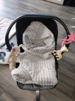 Babyschale / Maxi Cosi / Kiddy Evoluna i-Size 2 Nordrhein-Westfalen - Oberhausen Vorschau