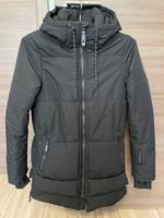 Jacke  Winterjacke Skijacke neuwertig Hessen - Romrod Vorschau