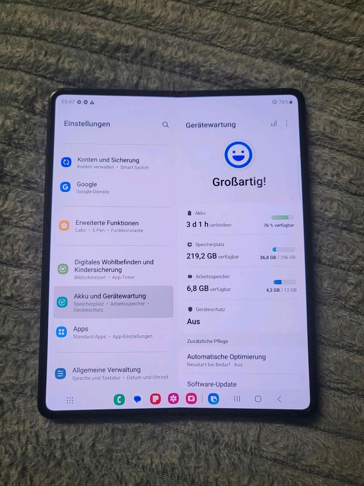 Samsung Galaxy Z Fold3,256GB in Flensburg