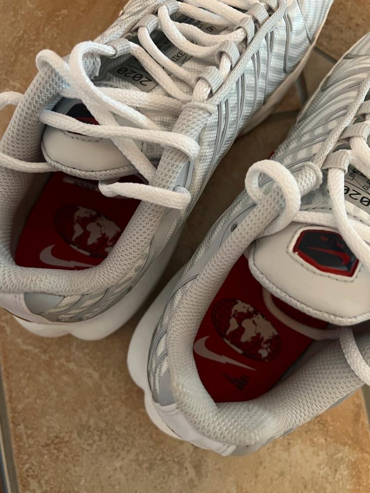 Nike Air Max Plus Tn Euro Tour 40