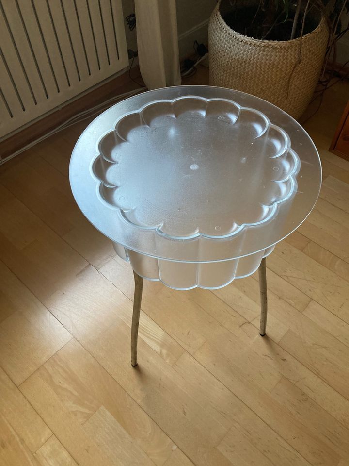 VINTAGE BEISTELLTISCH transparent, hartplastik in Mannheim