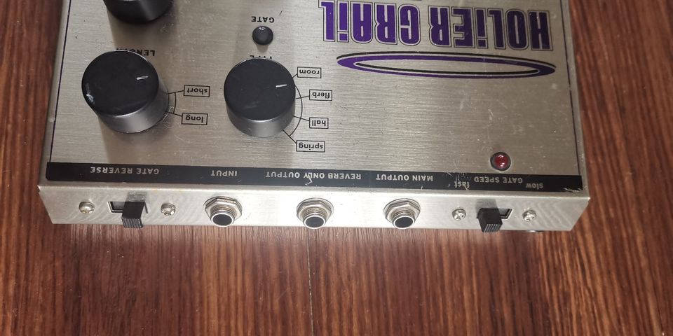 Electro Harmonix - Holier Grail Reverb, Hall mit original Holzbox in Hamburg