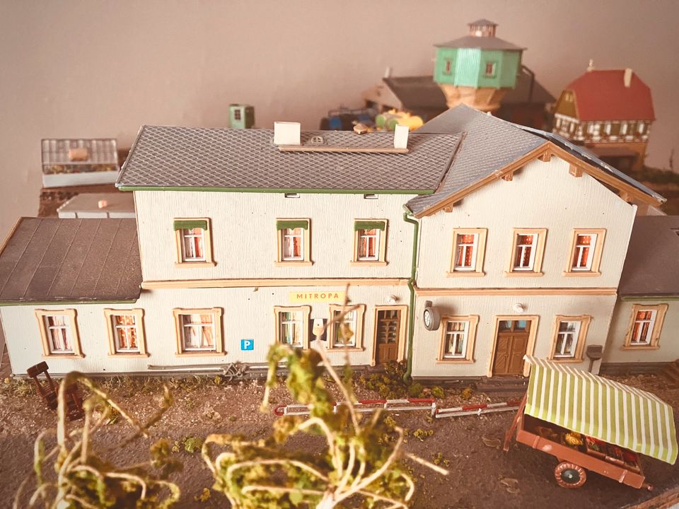 H0 Modellbahn großes Diorama Bahnhof Güterbahnhof in Dachwig