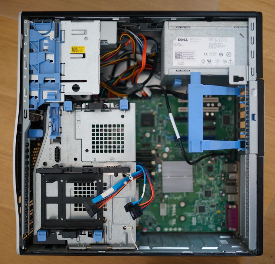 Dell Precision T3500 Xeon W3690 6C/12T 24Gb DDR3-ECC in Kirchheim bei München