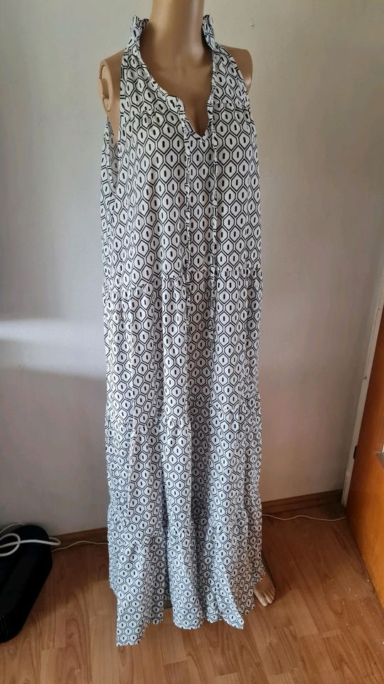 Wunderschönes Maxikleid, Gr XXL in Uhldingen-Mühlhofen