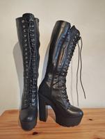 Mega Plateau-Schnürstiefel Gr 38, 15 cm Gothic EMP sexy Bayern - Simbach Vorschau