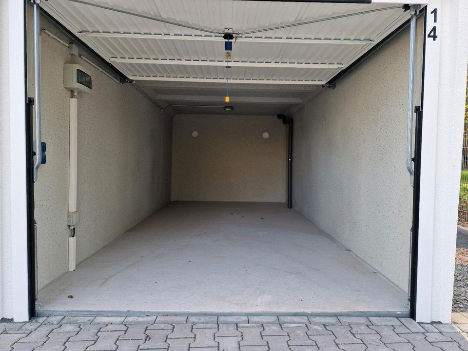 Garagen 3 x 6 m am Stadt Zentrum Gotha zu Vermieten in Gotha