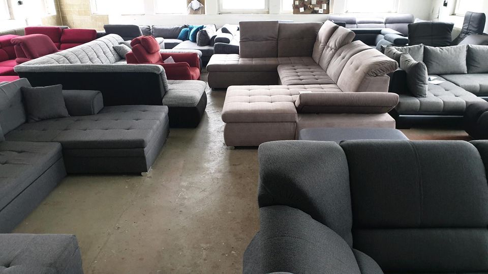 Lagerverkauf Ecksofa Sofa Couch Wohnlandschaft Polsterecke Hocker in Meinerzhagen