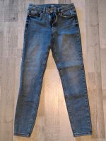 Hose von C&A Gr. 34 Skinny Essen - Huttrop Vorschau