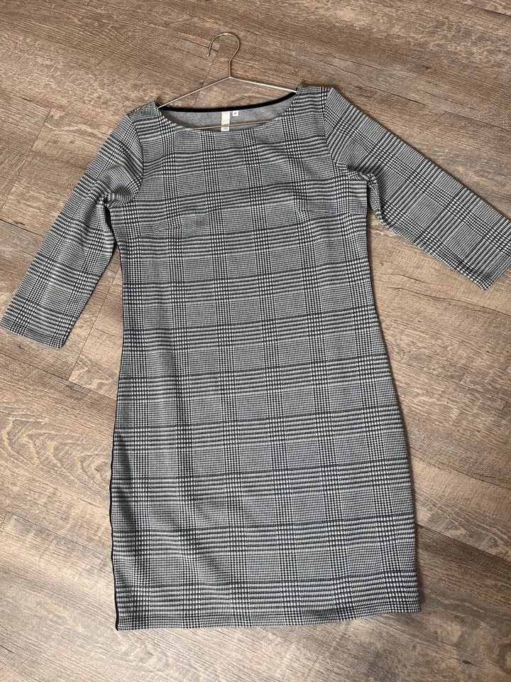 Kleid Q/S neu in Boizenburg/Elbe