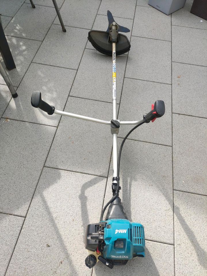 Makita EM4350UH Freischneider Motorsense in Ellerstadt