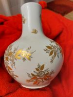 Vase weiß mit goldenen Blumen von Heinrich Bayern - Dachsbach Vorschau