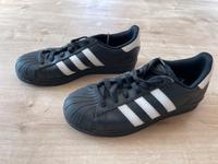 Adidas Größe 40 2/3 Nordrhein-Westfalen - Verl Vorschau