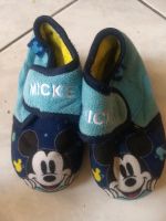 Hausschuhe  Schuhe Kinderschuhe disney mickeymouse Babyschuhe Kr. München - Unterschleißheim Vorschau