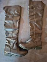 Attack on Titan AoT Cosplay Stiefel Schuhe Größe 37/38 Baden-Württemberg - Sinzheim Vorschau