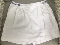 Cyrillus ⭐️ Skort Shorts weiss Gr. 158 164 ⭐️ Tennisstyle Frankfurt am Main - Dornbusch Vorschau