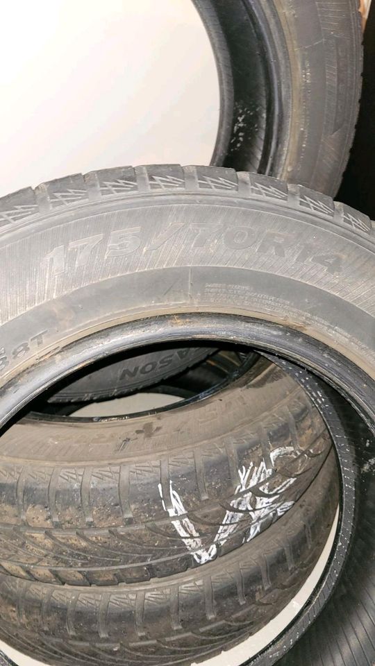 Allwetterreifen / Ganzjahresreifen 175/70 R14 in Seesen