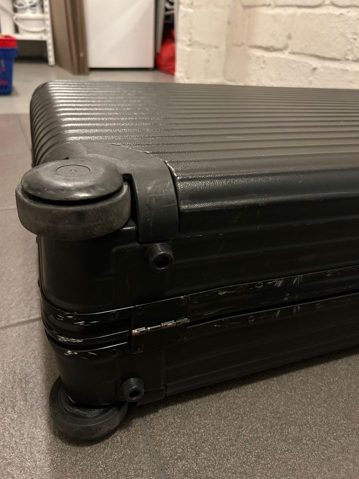 Rimowa Reisekoffer in Aachen