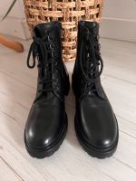 Nagelneu Schwarze Boots Stiefel Stiefeletten Größe 39 echt Leder Nordrhein-Westfalen - Herne Vorschau
