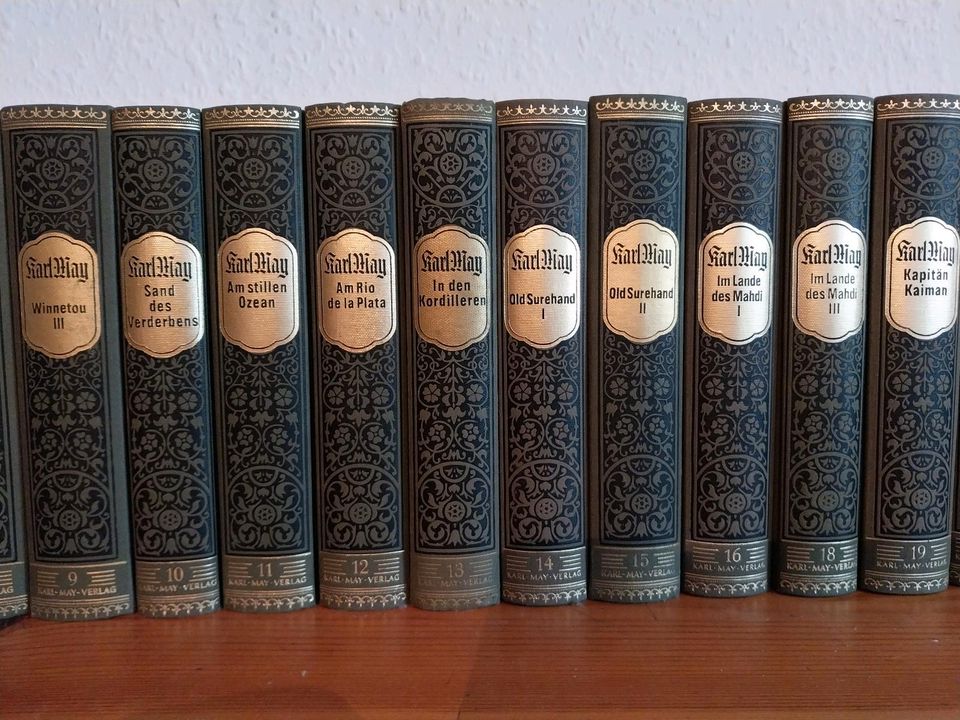 Karl May 19 Bände Hardcover in Rödental