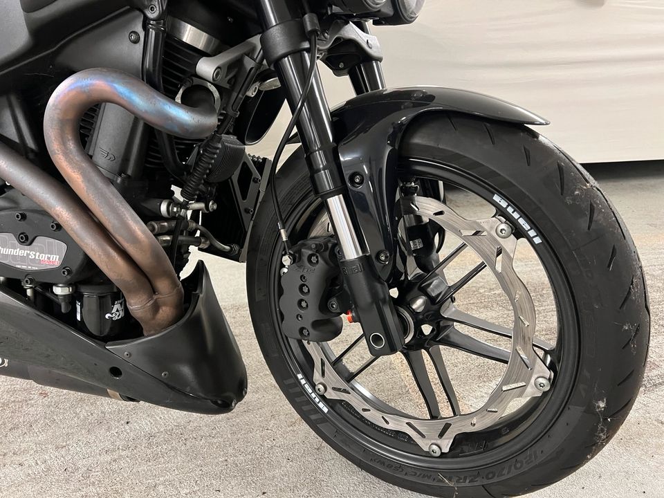 Traumbike: Buell XB 12 SCG Lightning, nur 8.900 km, schwarz in Düsseldorf