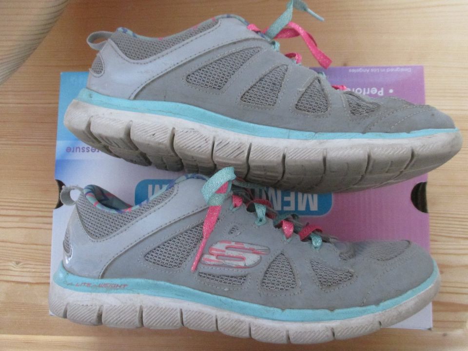 Mädchen Skechers, Sneaker, Memory Foam, Gr. 37 - grau-türkis in Leopoldshöhe