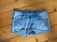 H&M Jeans Shorts Gr. 170 sehr guter Zustand Nordrhein-Westfalen - Euskirchen Vorschau