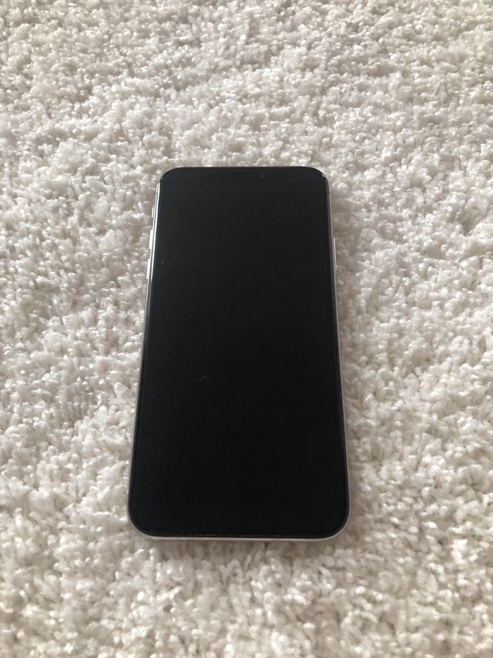 iPhone X 64 GB in Mamming