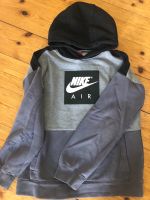 Nike Hoodie Gr. 158 - 170 | Mit Harlem Globetrotter-Autogramm Berlin - Mitte Vorschau