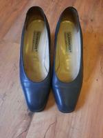 Salamander Pumps schwarz 39 Brandenburg - Caputh Vorschau