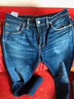 Blaue Levis Jeans 501, Größe 30/32 Hessen - Hattersheim am Main Vorschau