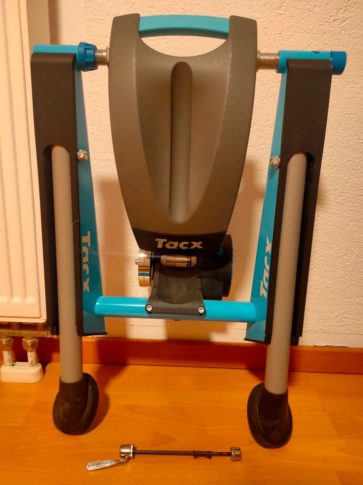 Tacx Rollentrainer in Rothenstein