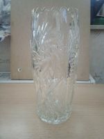 Ältere schwere Vase Glasvase Höhe ca. 25 cm Niedersachsen - Ebstorf Vorschau