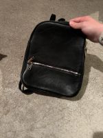 Rucksack klein schwarz mit drei Taschen Bayern - Starnberg Vorschau