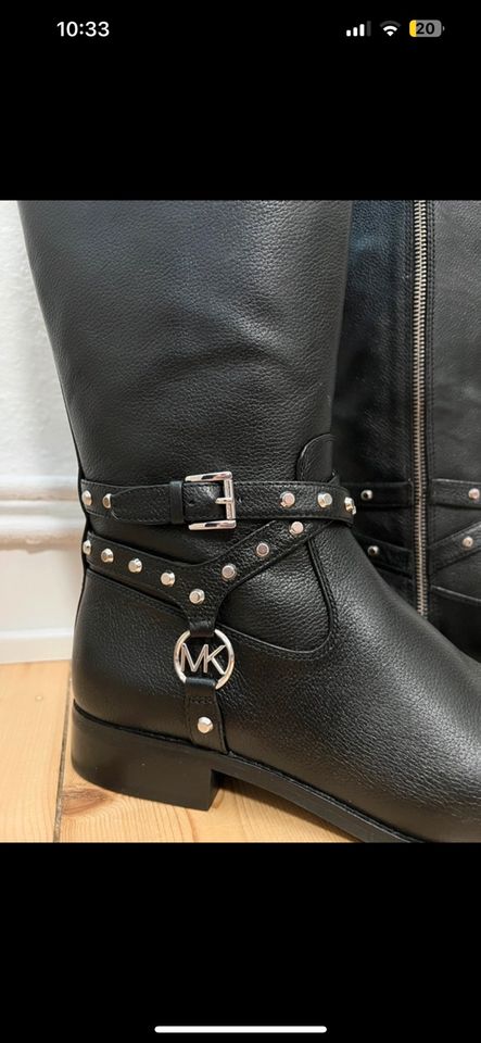 NEU Stiefel Michael Kors in Genthin