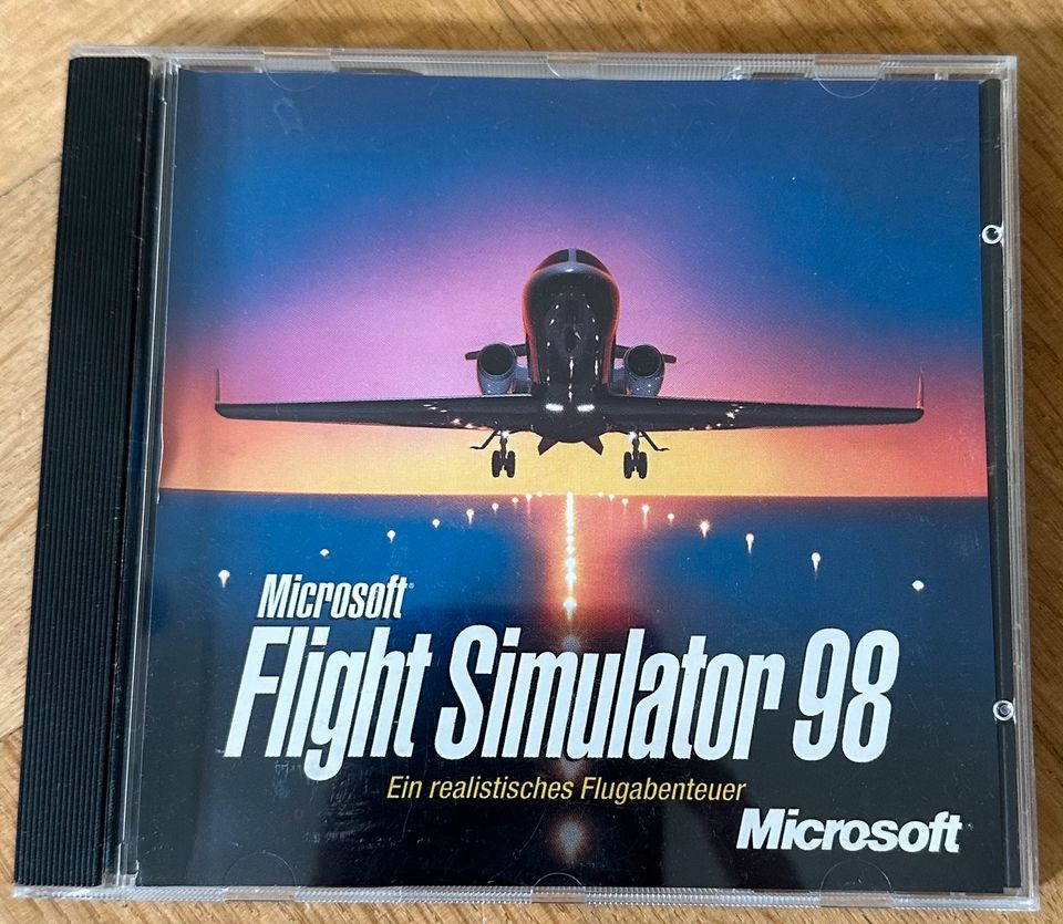 Flight Simulator 98/Software Pyramid/PC/AK Tronic in Kassel