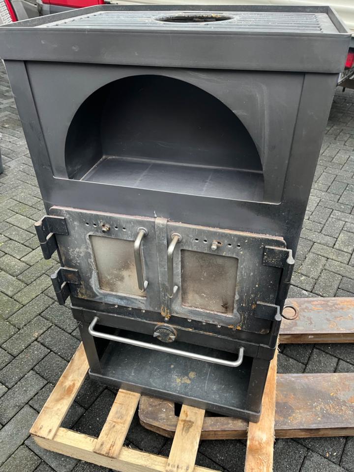 Werkstattofen Holzofen Skantherm 10 kW 150 er Rauchrohr in Remscheid