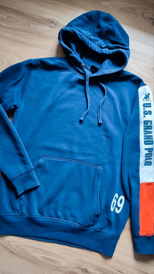 Hoodie gr. S in Bergen auf Rügen