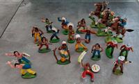 DDR Indianer und Cowboy Spielfiguren Sachsen - Niederfrohna Vorschau