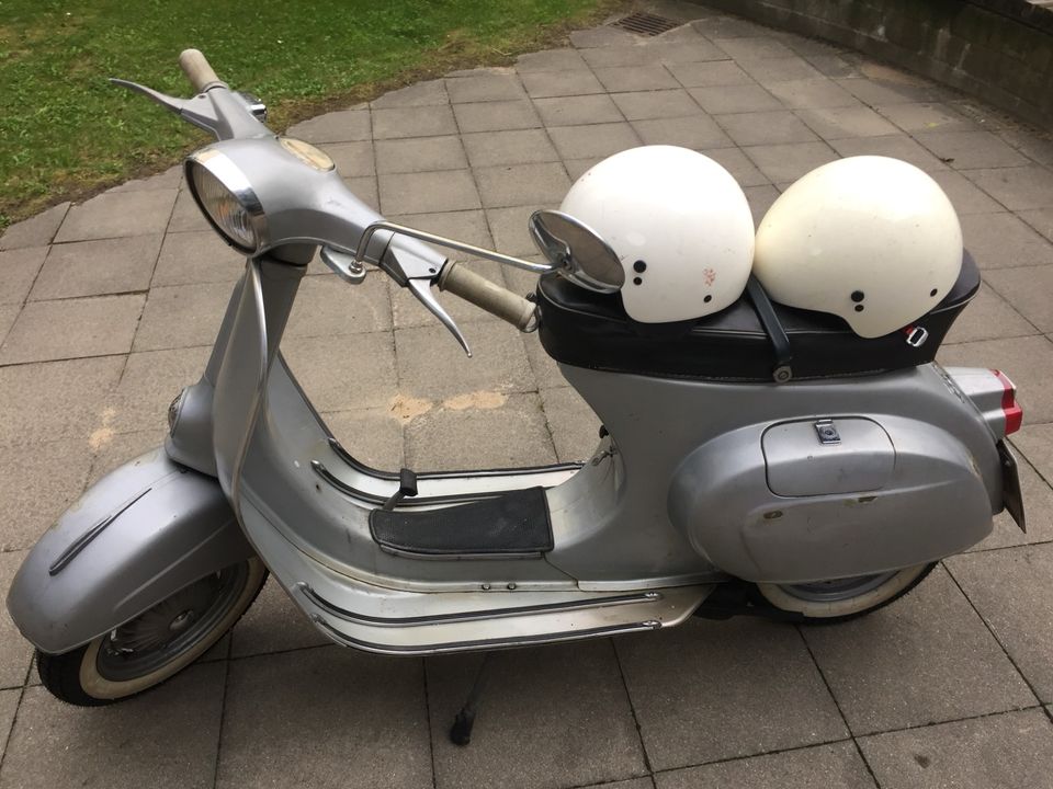 Vespa Primavera 125 ccm ET3 in Berlin