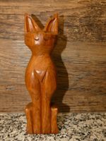 Katze aus Holz Handarbeit Figur Handgeschnitzt Nordrhein-Westfalen - Mülheim (Ruhr) Vorschau