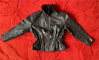 Elegante tailierte Motorradlederjacke für Damen München - Bogenhausen Vorschau