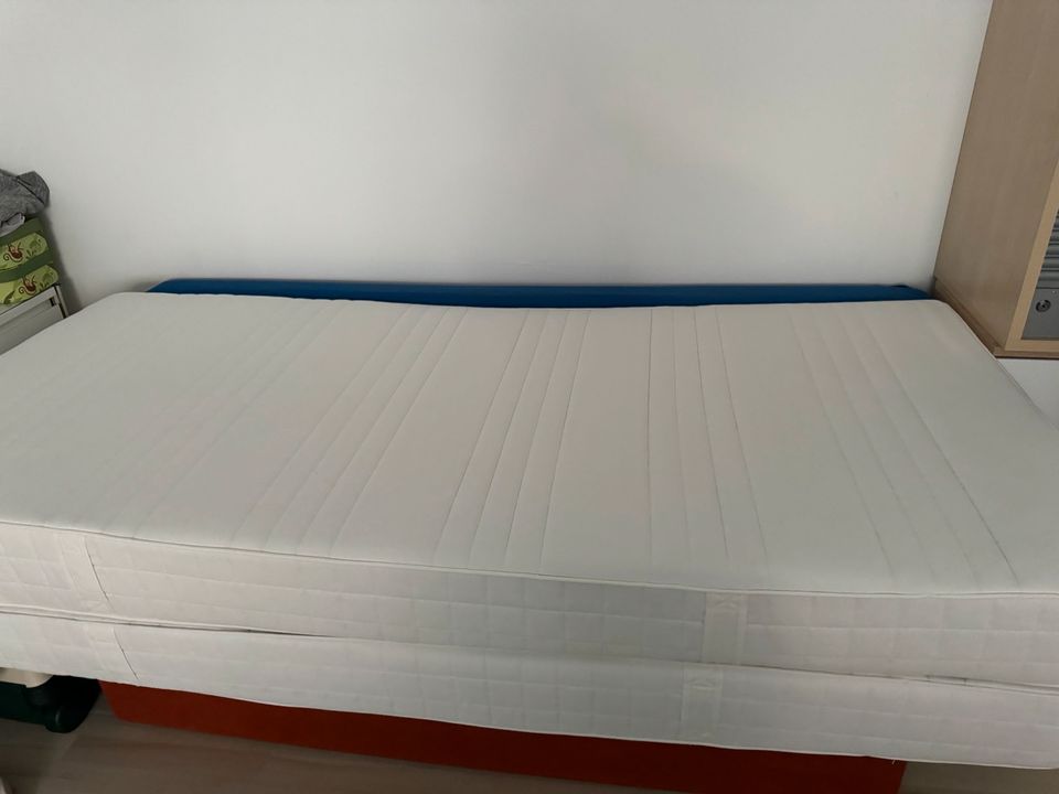 Matratzen von Ikea 90x200 in Heiningen