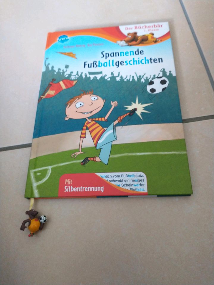 Buch Spannende Fußballgeschichten, 1. Klasse mit Silbentrennung in Senden