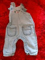 2 lange Latzhose und 1 kurzer jumpsuit Größe 56 Mädchen Berlin - Zehlendorf Vorschau